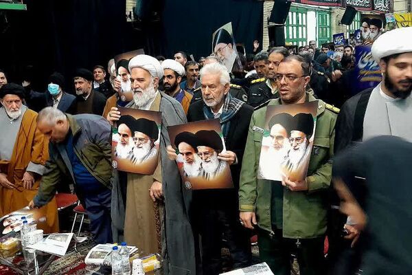 حماسه ۹ دی زنده است؛ ورامینی‌ها بار دیگر با ولایت، پیمان بستند
