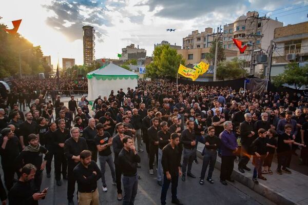 روضه مصور روز عاشورا همراه با مراسم خیمه‌سوزان در مشهد 