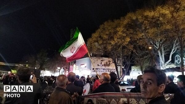 عزاداری های خیابانی در شب شانزدهم شهادت رهبر معظم انقلاب اسلامی در نیشابور 