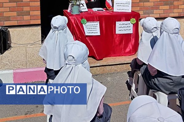 مراسم گرامیداشت هفته نیروی انتظامی در مدارس شهرستان فیروزکوه