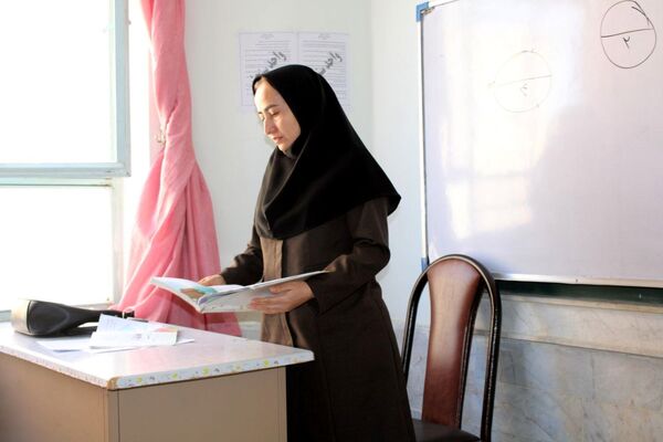 کارگاه توانمندسازی در دبیرستان فاطمه الزهرا(س)