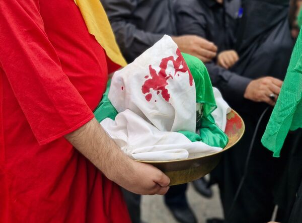 شور حسینی در گلوگاه 