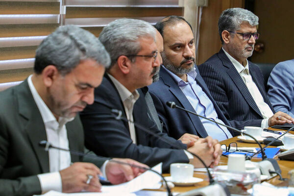 آیین بزرگداشت  اولین سالگرد شهدای فرهنگی و دانش آموز دفاع مقدس 12 روزه