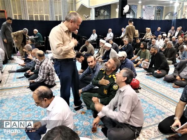 بزرگداشت چهلمین روز شهادت دانش‌آموز «سیدمحمد حسینی مقدم» در قم