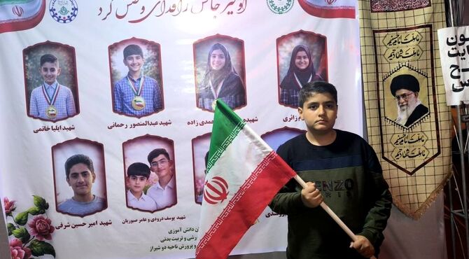 موکب شبانه ناحیه دو شیراز میزبان دانش‌آموزان و فرهنگیان شیراز 