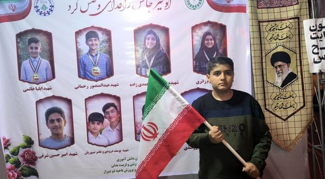 موکب شبانه ناحیه دو شیراز میزبان دانش‌آموزان و فرهنگیان شیراز 