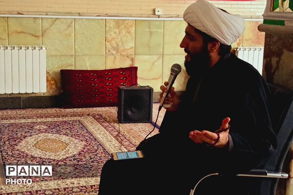 آیین معنوی دعای توسل در دارالقرآن امام مهدی (عج) موسسه کرامت شهرستان ری