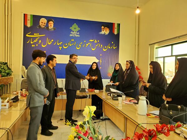 قاب‌هایی به یادگار از مدیر کل سابق استان چهارمحال و بختیاری