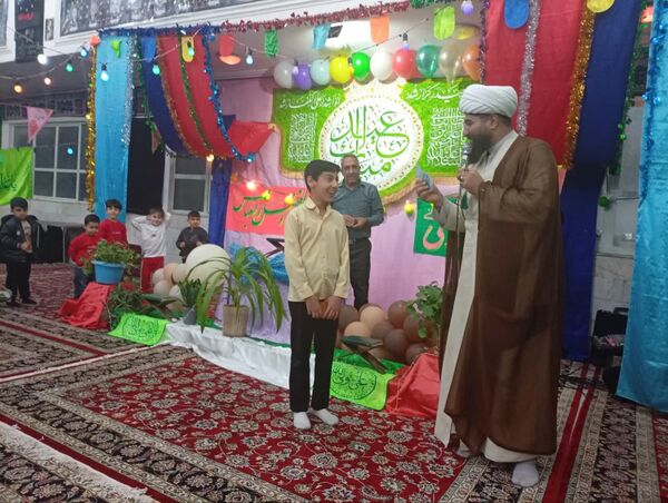 تکیه حسینی غرق در شادی علوی