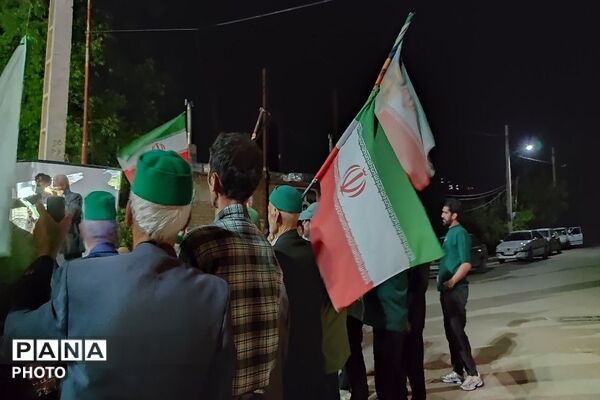 جمهوری اسلامی ایران مستقل متحد پیشرفته  و پیروز است