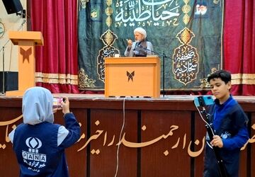 زندگی اسلامی فقط شعار نیست؛ باید زیسته شود
