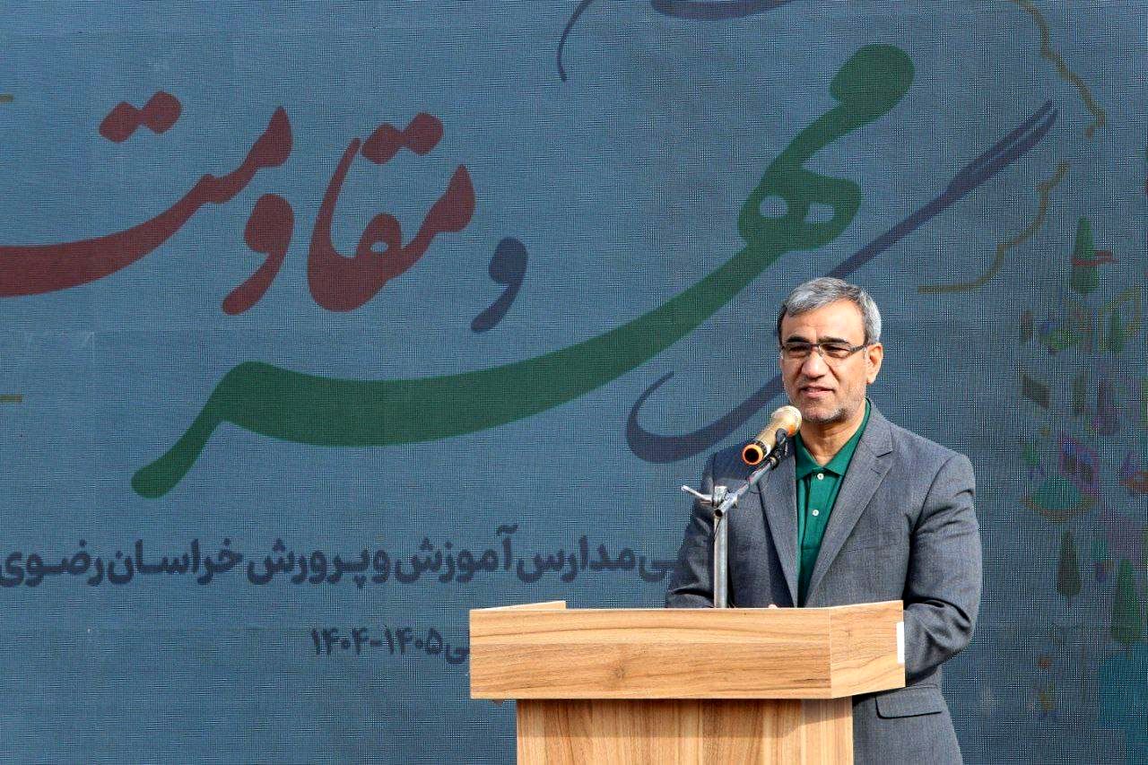 همنشینی میدان دانش و روحیه مقاومت، رمز اقتدار ملی است