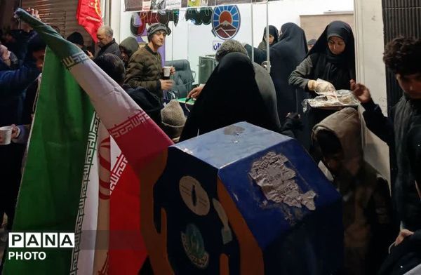 نهمین شب راهپیمایی خون‌خواهی رهبر شهید انقلاب در فردیس