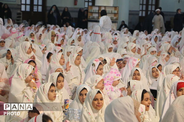 جشن تکلیف دختران؛ گامی معنوی در مسیر آرمان‌های تربیتی