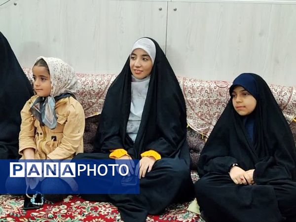 دیدار خبرنگاران پانا با خانواده شهدا