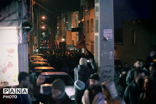 تجدید عهد با خون شهدا؛ «کفن‌پوشان» همدان شبانه بر آرمان‌های انقلاب ایستادند