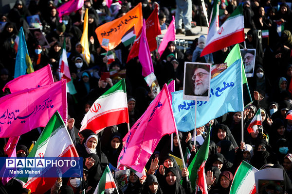 گرامیداشت حماسه ۹ دی در میدان امام حسین(ع)