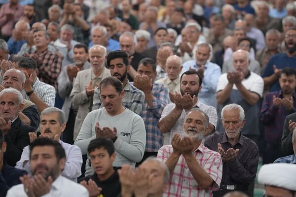 اقامه نماز عید قربان در مصلای شهرستان فردیس 