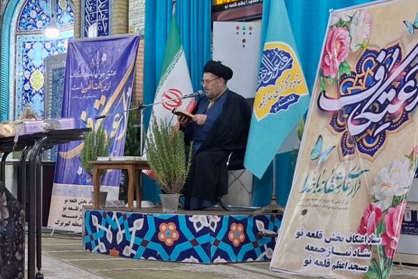 اعتکاف دانش‌آموزی مسجد اعظم قلعه‌نو