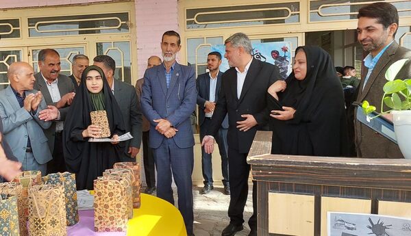 برگزاری جشن جوانه‌ ها در مدرسه حضرت سکینه (س)