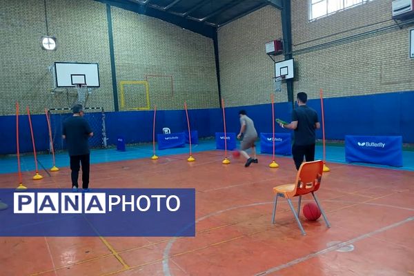 برگزاری آزمون عملی استخدامی تربیت بدنی در سالن فتح المبین ناحیه دو شهرری 