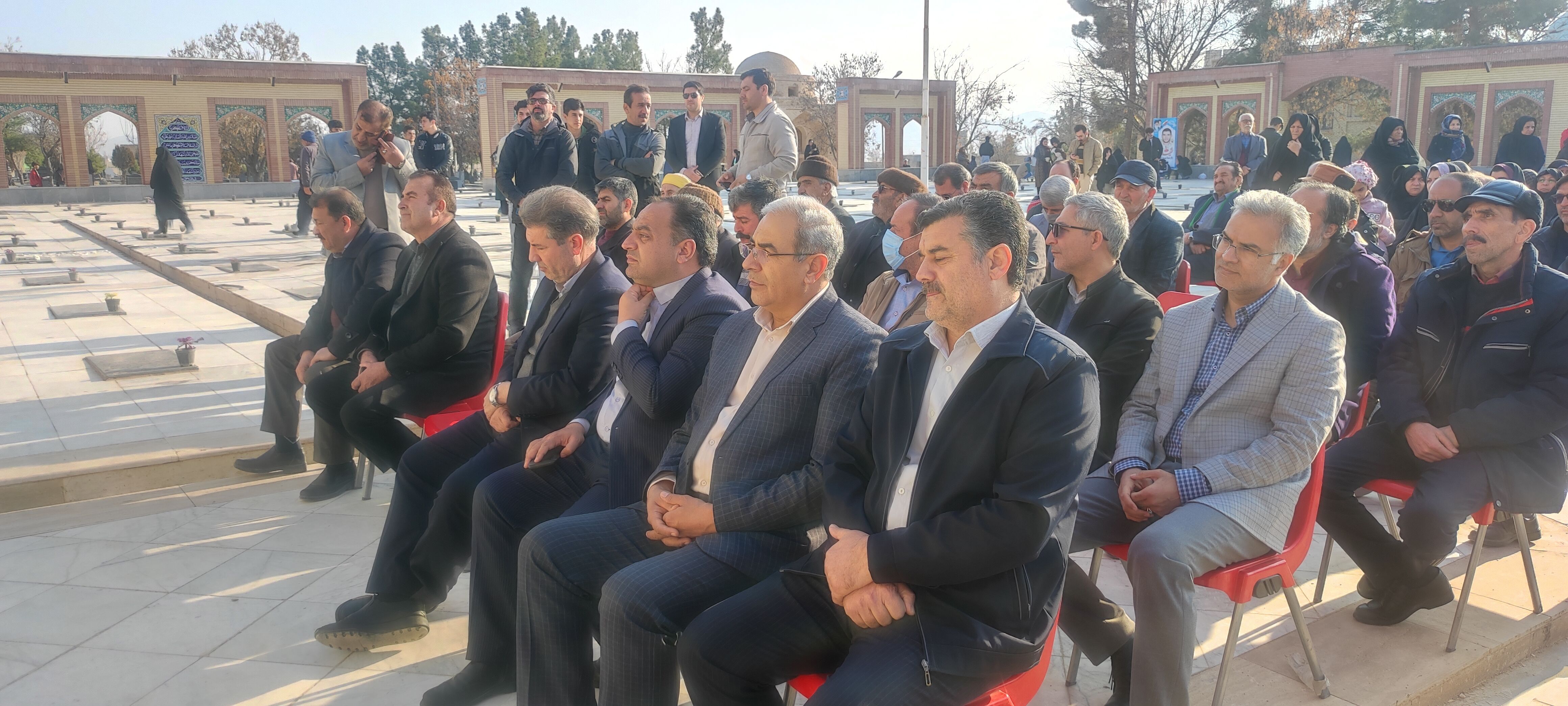 جشن پدران آسمانی در گلزار شهدای شهر زیارت