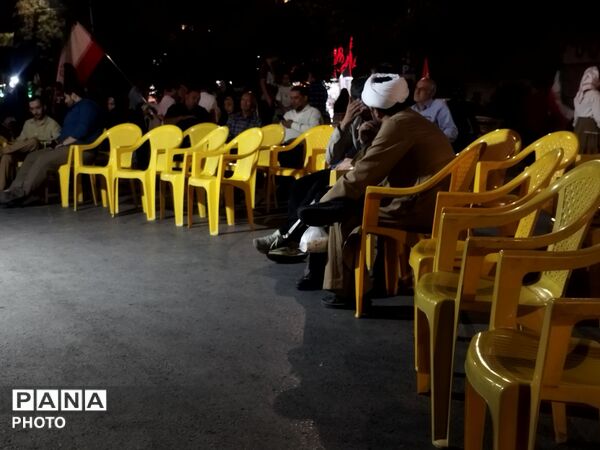 بازگشت به سوی آرمان‌ها؛ صد و هشتادمین شب سوگ رهبر امت اسلام در کافه گفت‌وگو