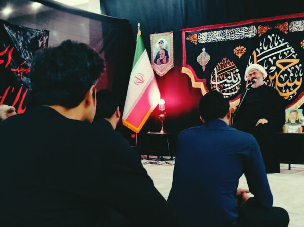 امام جمعه کاشمر در جمع عزاداران خانگی