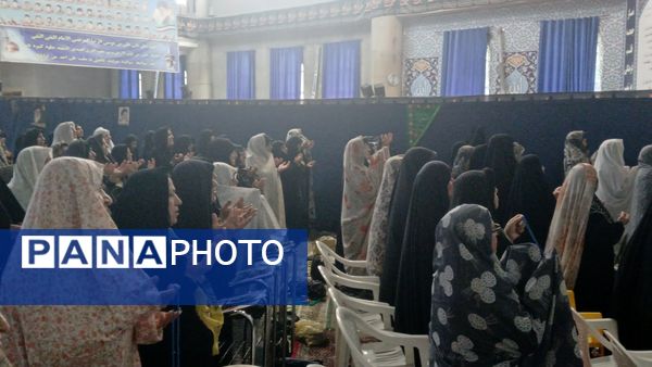 اقامه نماز جمعه همزمان با روز خبرنگار