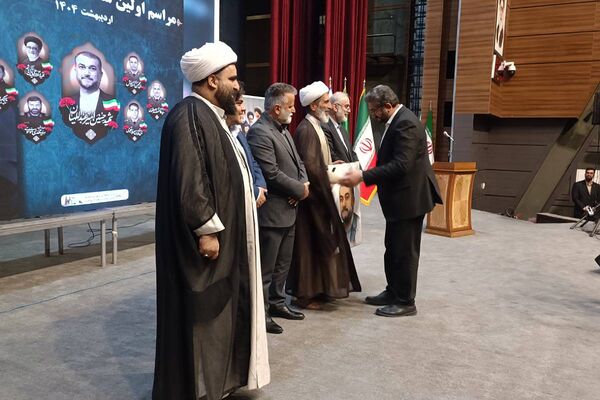آیین گرامی داشت اولین سالگروز شهادت شهدای خدمت در سالن باغ ملی شهرستان قدس