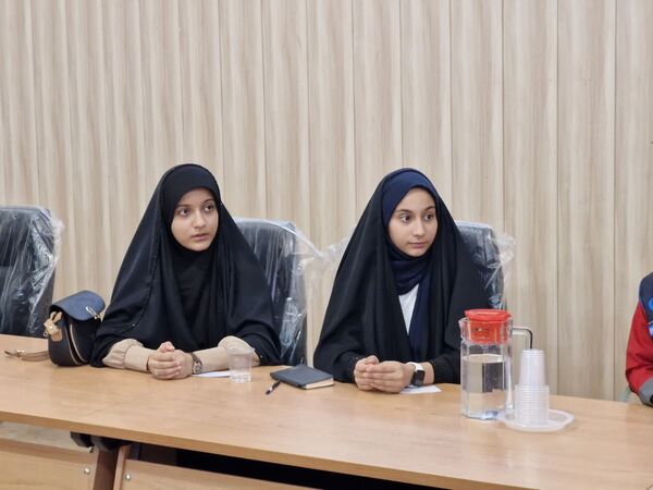 نشست خبری مدیر آموزش و پرورش شهرستان دهقان با اصحاب رسانه به میزبانی خبرگزاری پانا