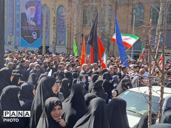 تشییع باشکوه شهید محمد رجبی در ماه مبارک رمضان با حضور گسترده مردم تویسرکان در روز جمعه