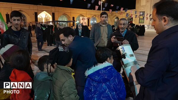 کودکان و بزرگسالان نیشابوری ماه را مشاهده کردند 