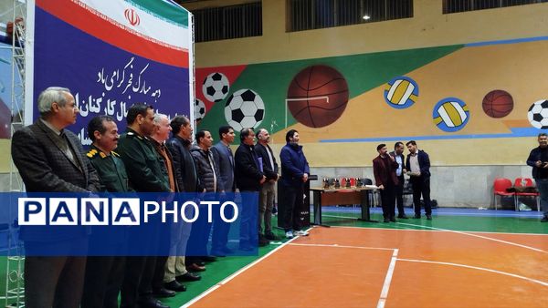 برگزاری اختتامیه مسابقات والیبال کارکنان ادارات و کارخانجات نیشابور 