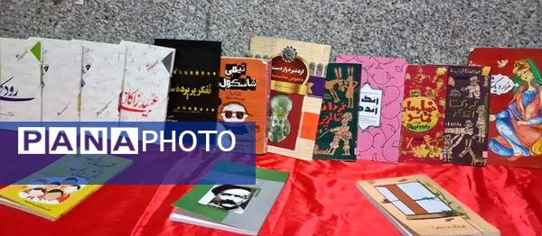 بازسازی کتابخانه مدرسه حضرت خدیجه کبری به‌مناسبت هفته کتاب و کتابخوانی برای ارتقا سطح علمی دانش‌آموزان