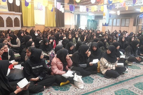 جشن مبعث پیامبر اکرم (ص) در مدارس ناحیه 2 شهرری 