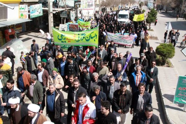 حضور پرشور مردم شهرستان فاروج در راهپیمایی قدس