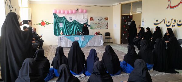 جشن جوانه‌های هلیلانی در مدارس این شهرستان  برگزار شد