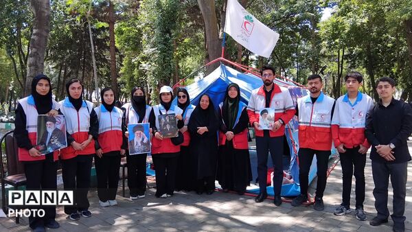 ویژه‌برنامه همگام با تشییع کنندگان آقای شهید ایران در اهر