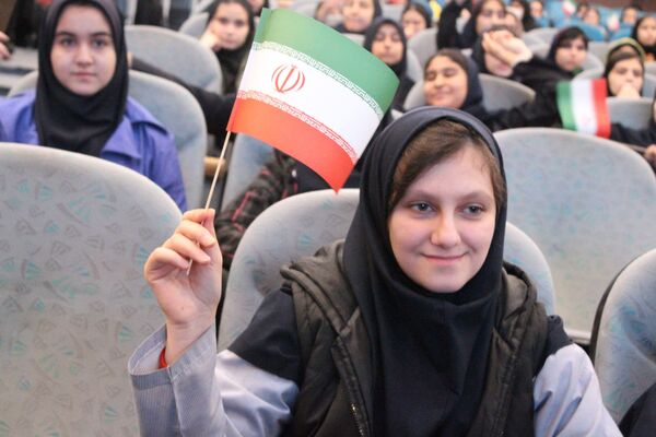 جشن باشکوه هه فجر در سالن نژاد فلاح کرج