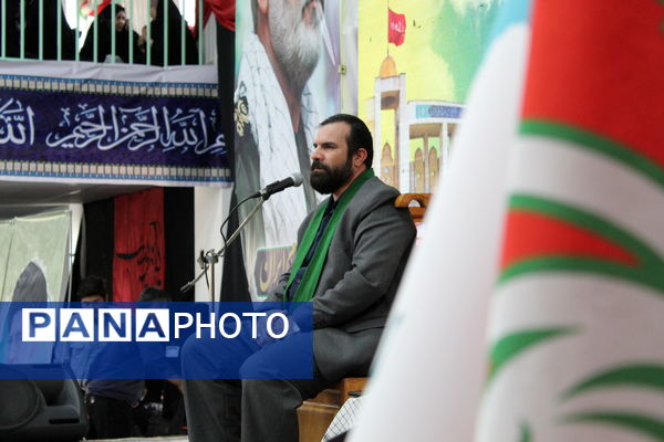 برگزاری سی و هفتمین یادواره شهدای شهر درق