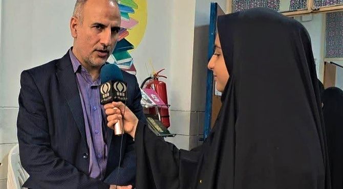 نشست مدیران مدارس تراز ناحیه 3 قم