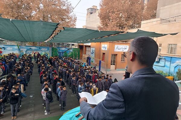 لحظه‌های نورانی با قرآن در دبستان علامه طباطبایی (ره)