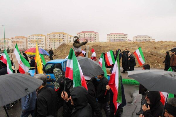 حضور حماسی مردم شهرستان پردیس در راهپیمایی روز قدس با وجود بارندگی