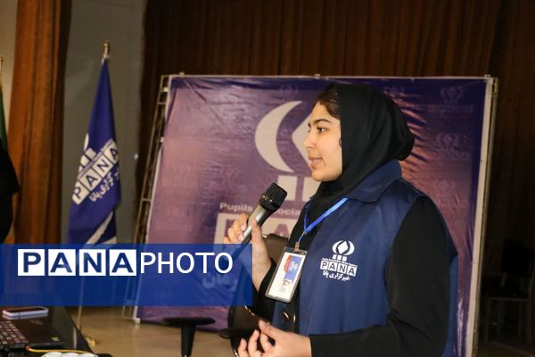 آموزش مقدماتی خبرنگاری در کانون اندیشه شهر کرمان