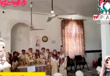 برگزاری جشن تکلیف دانش آموزان دبستان روستای امند
