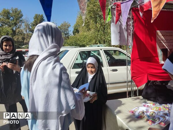 دانش‌آموزان دبستان فاطمه محامی در پویش «حجاب و عفاف» اداره آموزش و پرورش تبادکان درخشیدند