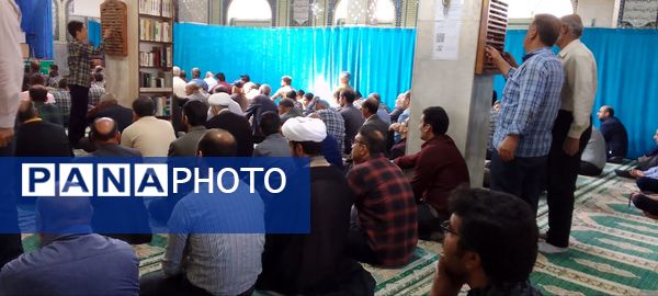 «نماز جمعه» به میزبانی دانش‌آموزان نونهال 