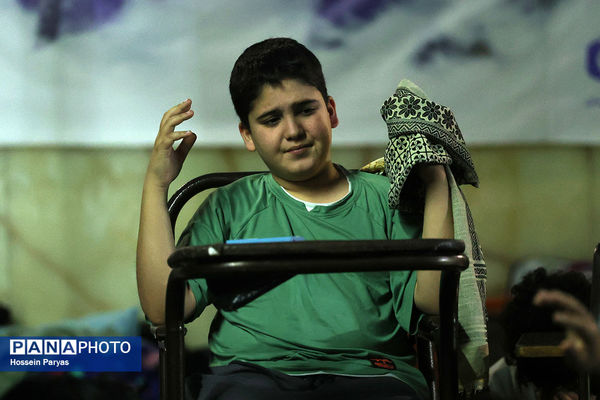 اعتکاف دانش‌آموزی در حسینیه ارشاد