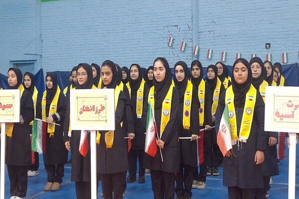 یاوران انقلاب؛روشنای مسیر نوجوانان امروز